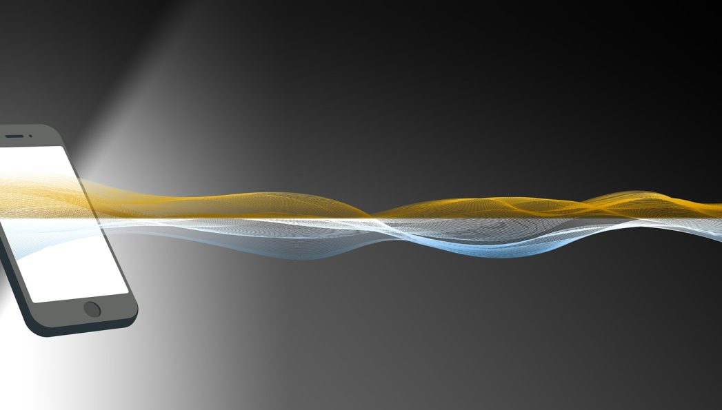 qcloud-mobile-1625717_1920